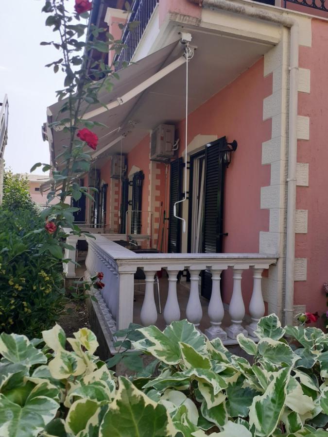 Marili Downstairs Apartments 罗达 外观 照片